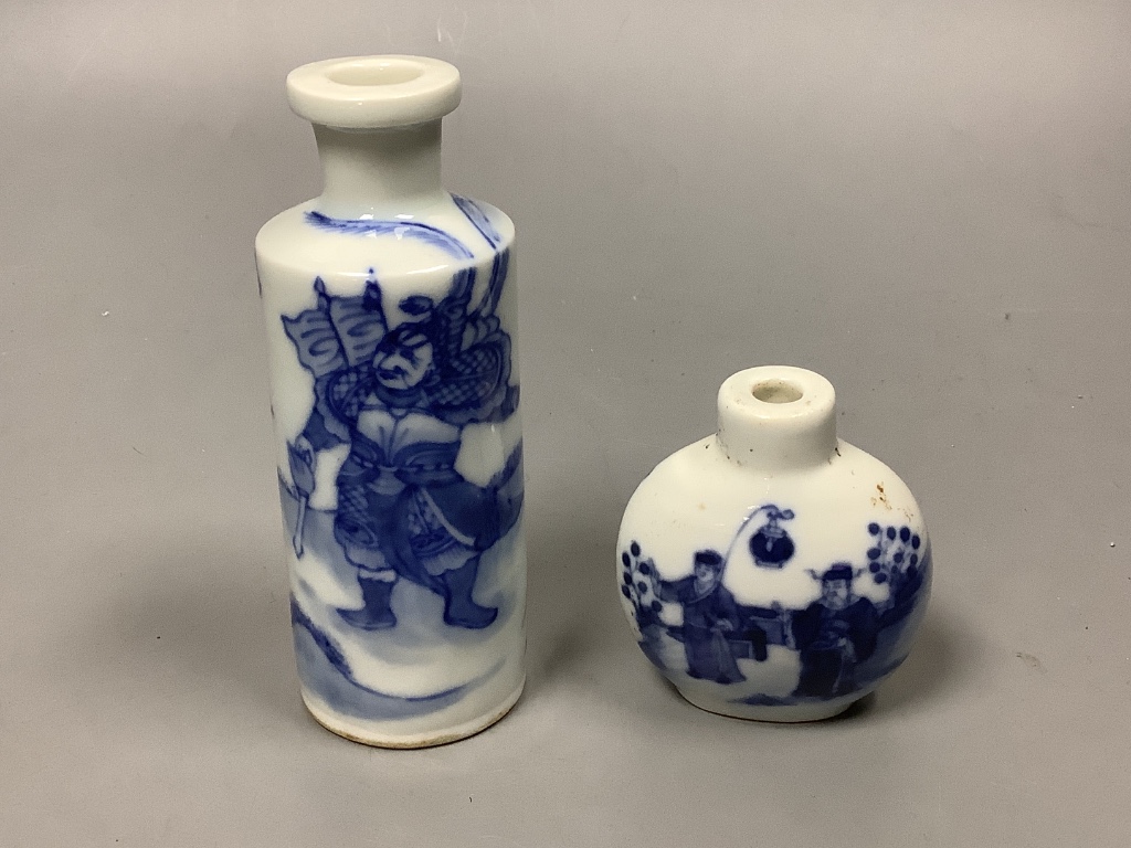 Two Chinese blue and white snuff bottles, tallest 10cm